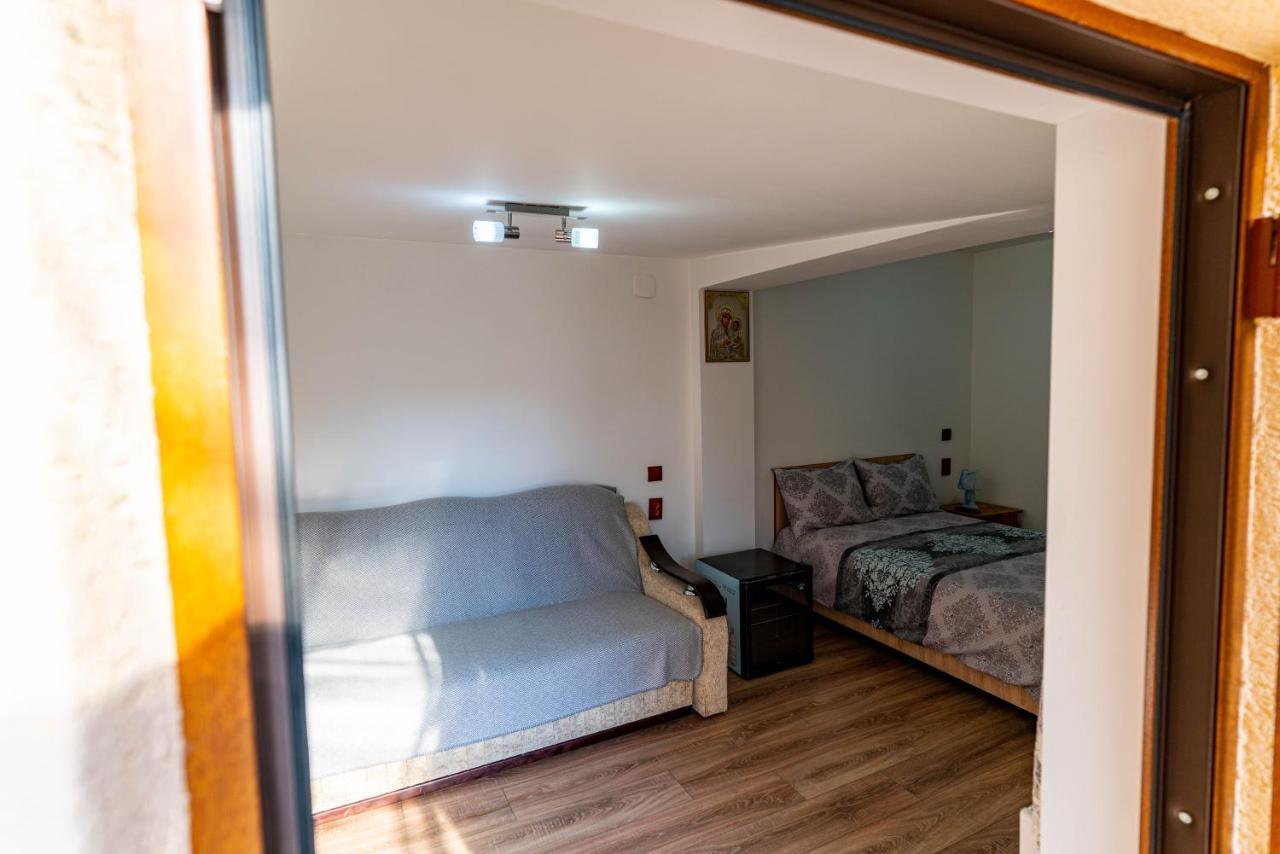 Ferienwohnung La Bebe 2 Beds Hunedoara Exterior foto